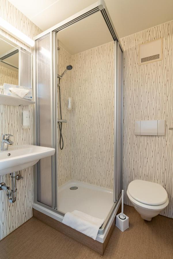 Hotel & Restaurant Stadt Genthin Luaran gambar