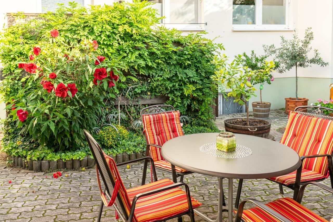 Hotel & Restaurant Stadt Genthin Luaran gambar