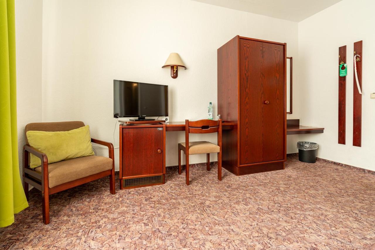 Hotel & Restaurant Stadt Genthin Luaran gambar